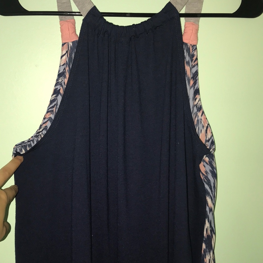 Patterned flowy tank top - Picture 3 of 3